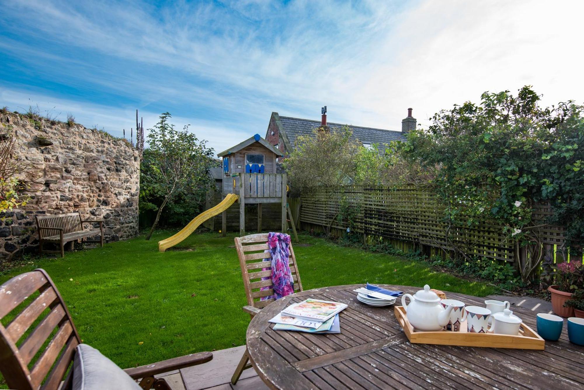 ניוטון ביי דה סי Leaholme Cottage - Fabulous Coastal Cottage For 8 מראה חיצוני תמונה